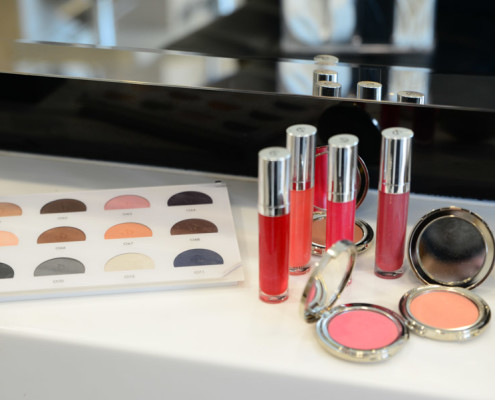 dessange franchise makeup